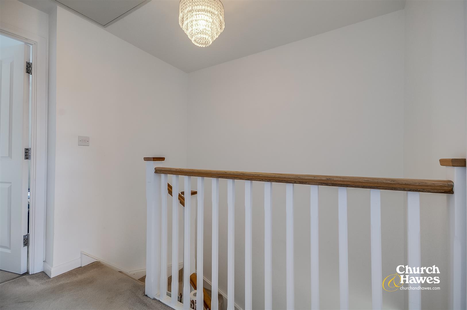 Property Image f9bfae53-bc1d-47e7-bd2f-eb10037b209c