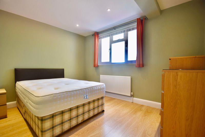 Property Image f9c7b5e6-c18b-4f40-b487-bcc37a85939f