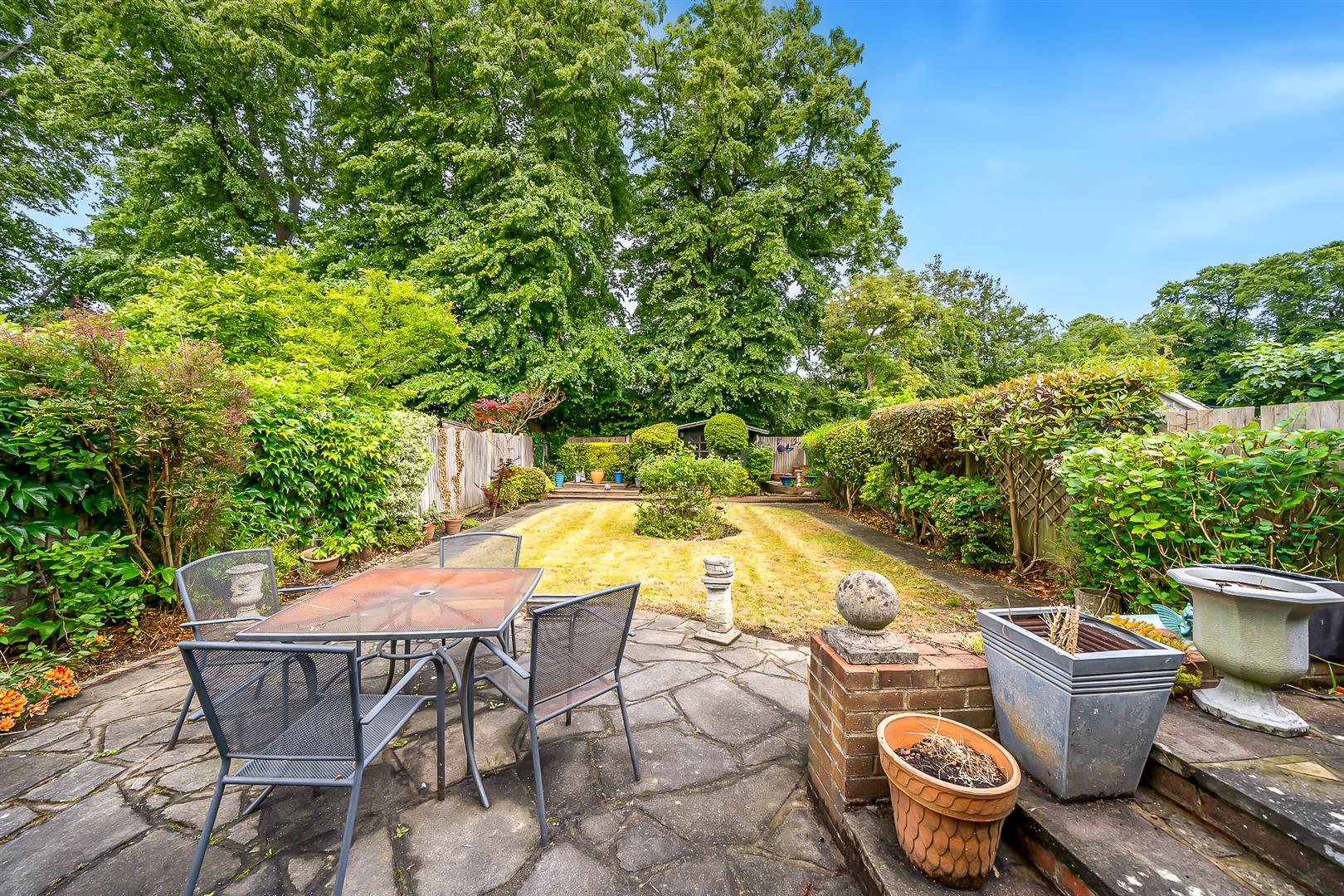 Property Image f9cb43ad-95f6-47fc-ae89-3eaa1025d1a1