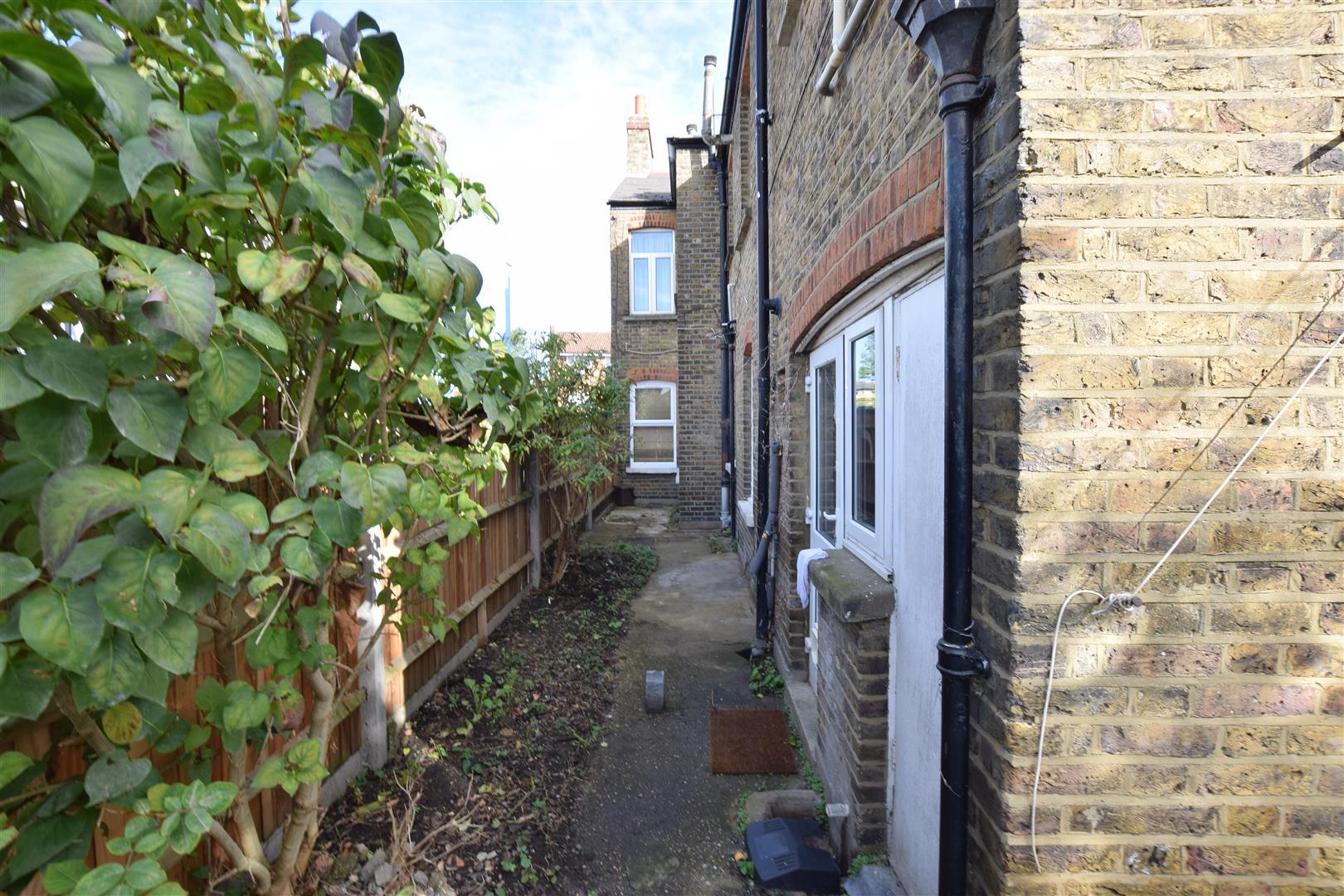 Property Image f9da47ab-d208-4182-aeea-47d71281a85f