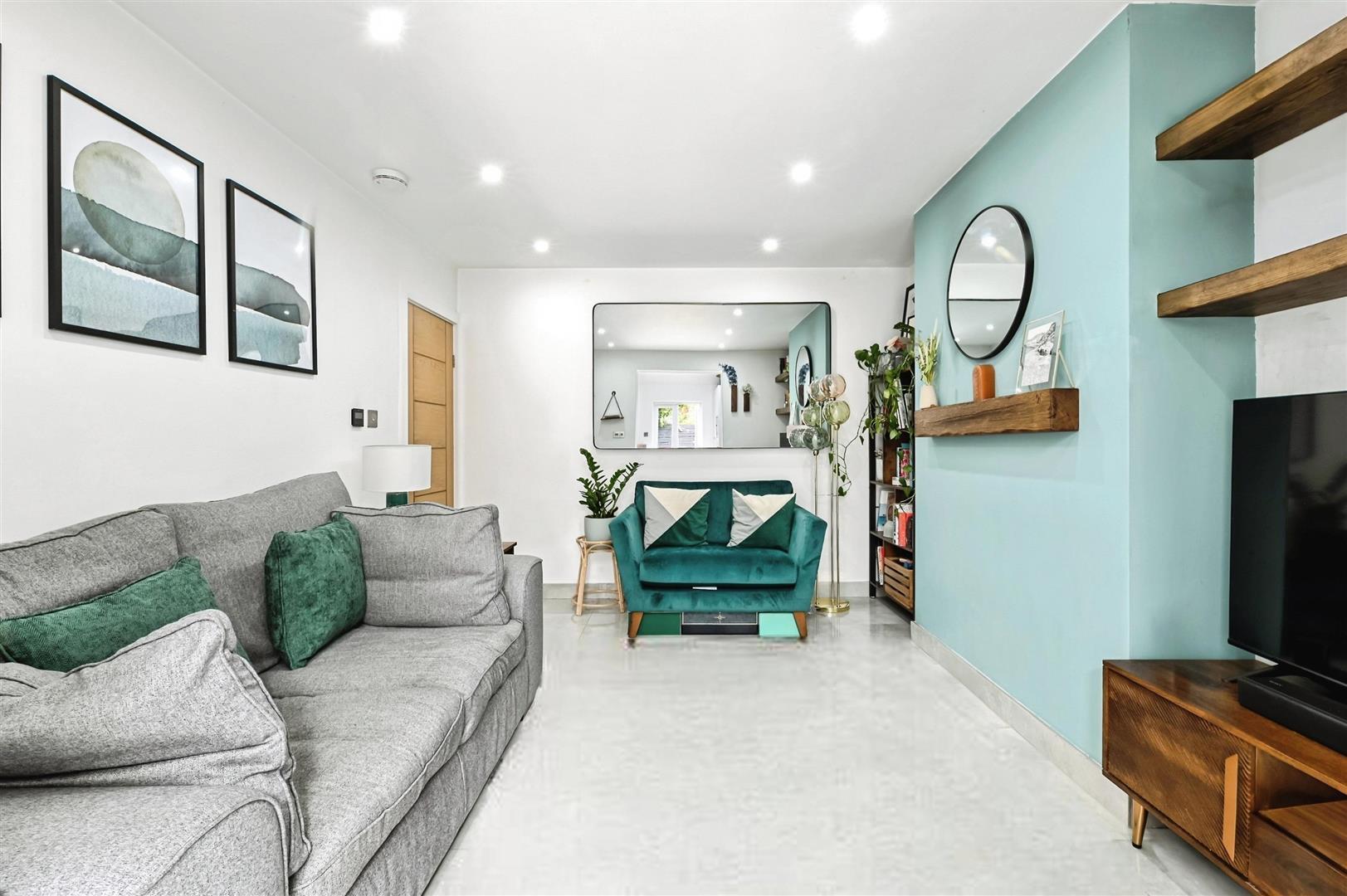 Property Image f9dafa17-5e94-444a-a131-31231f6c9893