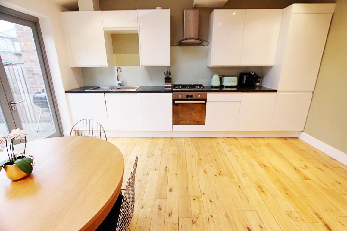 Property Image f9e00921-6f86-4a11-80f9-f48190ca535e
