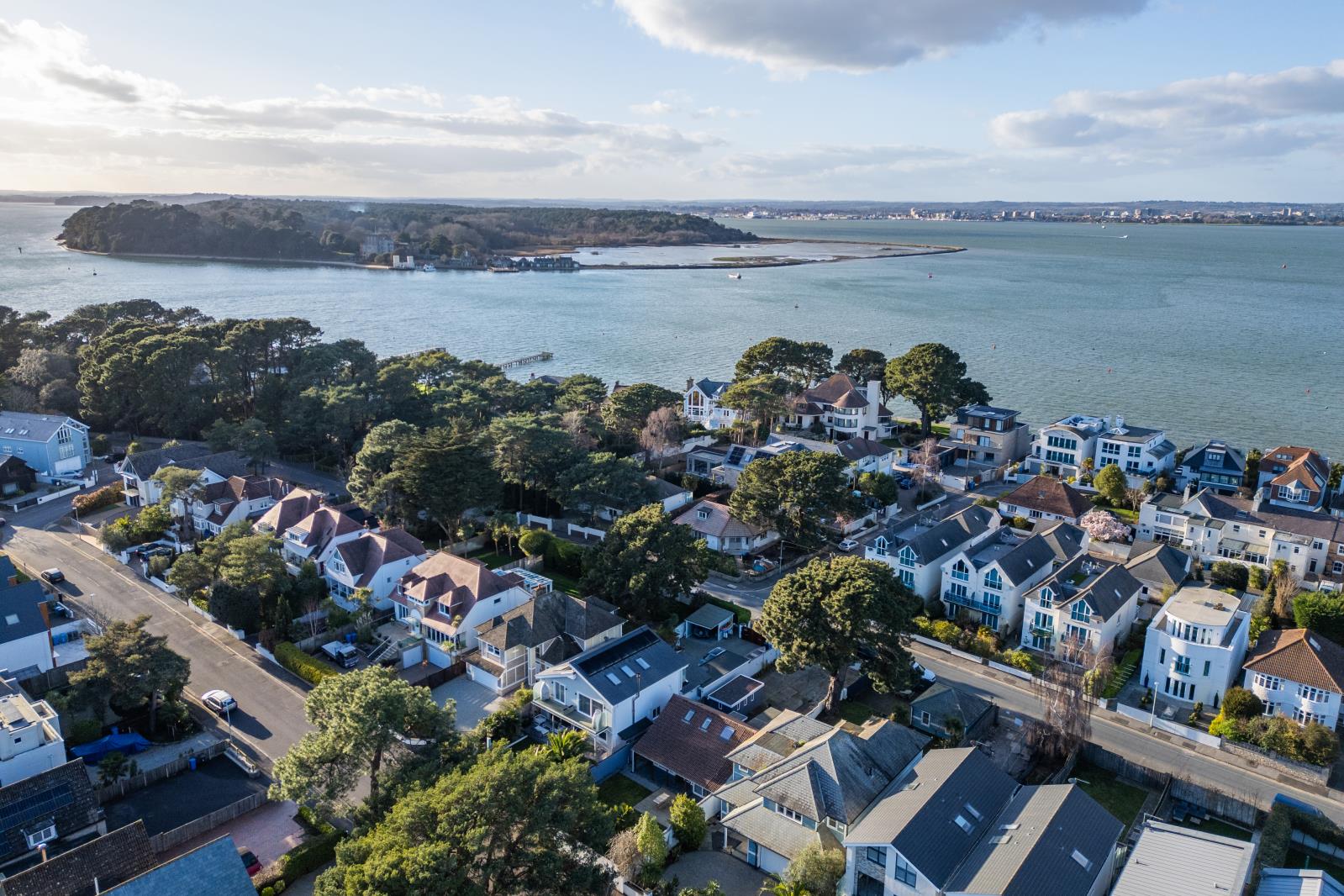 Property Image f9e1d571-e954-46b7-84c7-bb9a6a35e279