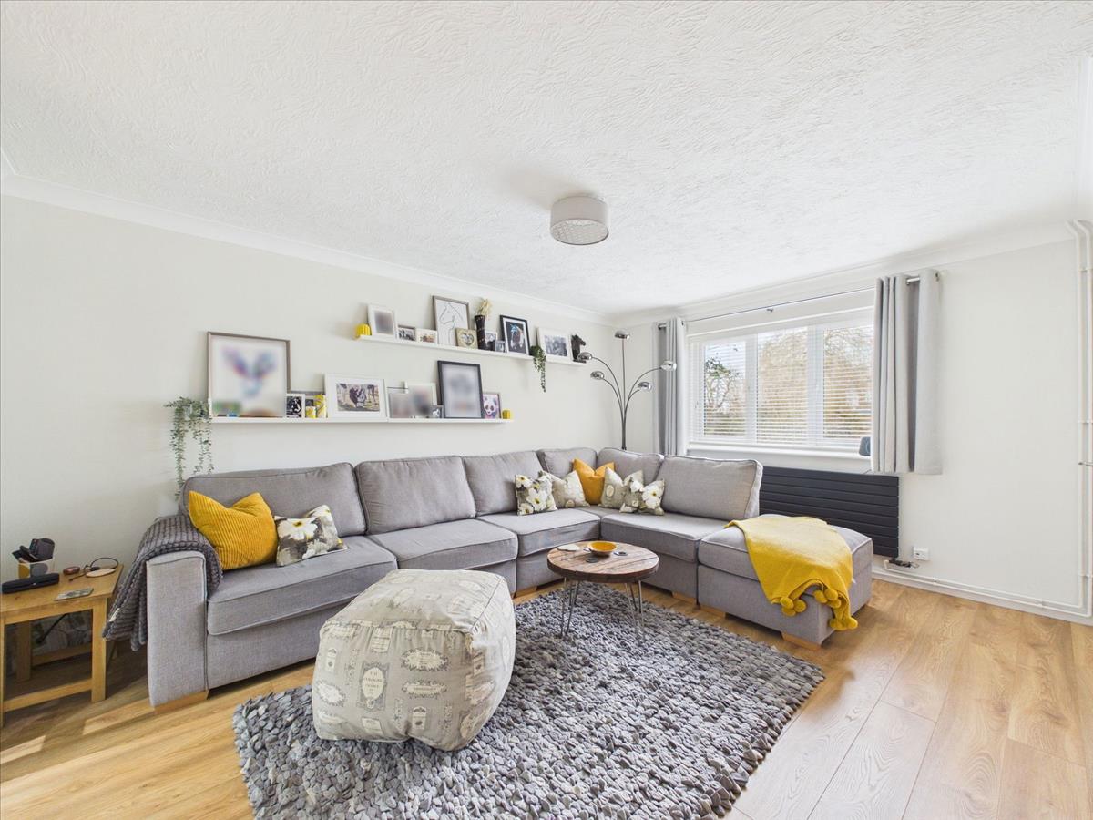 Property Image f9e92132-a212-4249-8ab2-c9fe3644221c