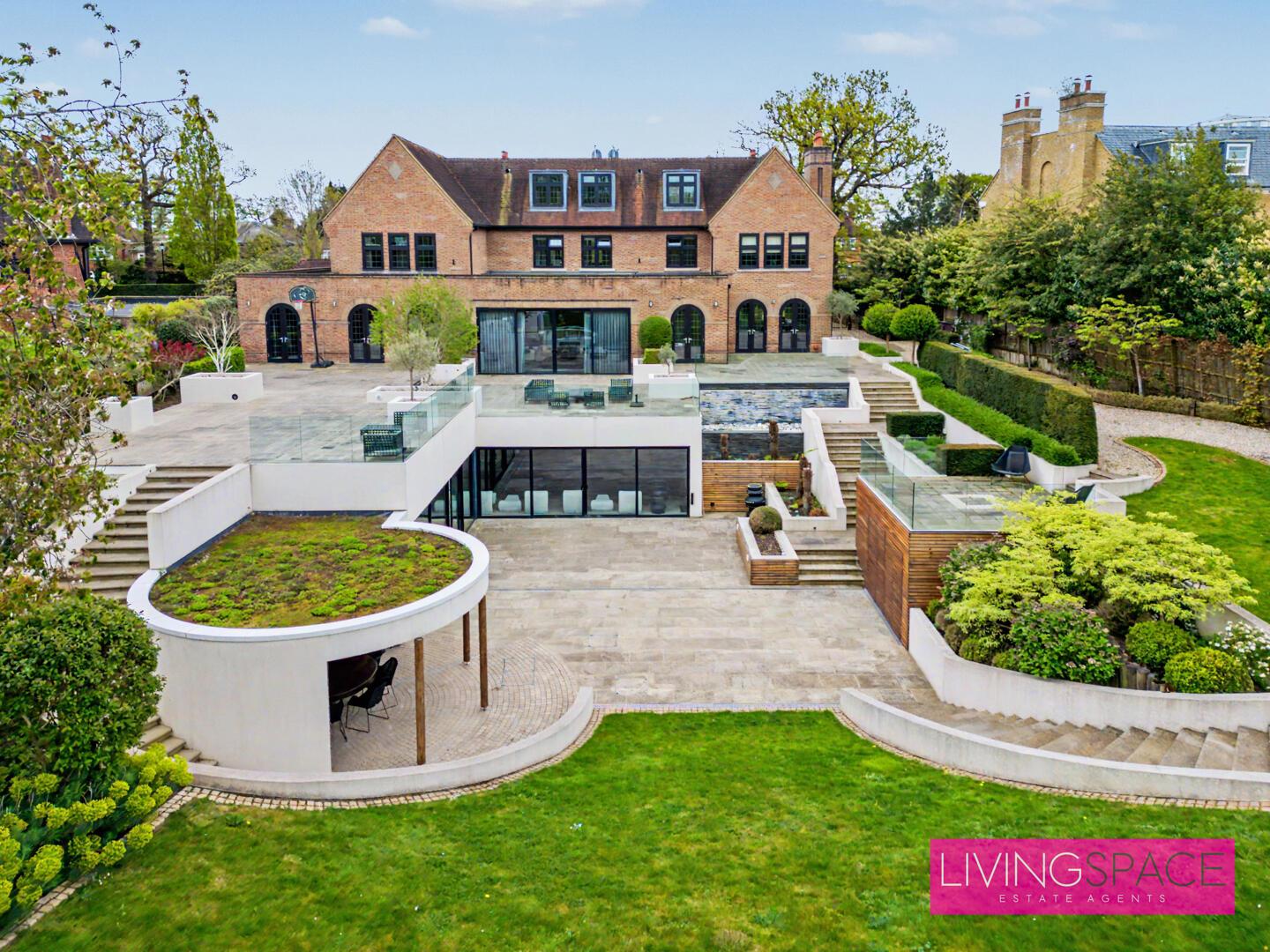 Property Image f9eea58d-df2f-4dc3-9cbe-050b31594ef9
