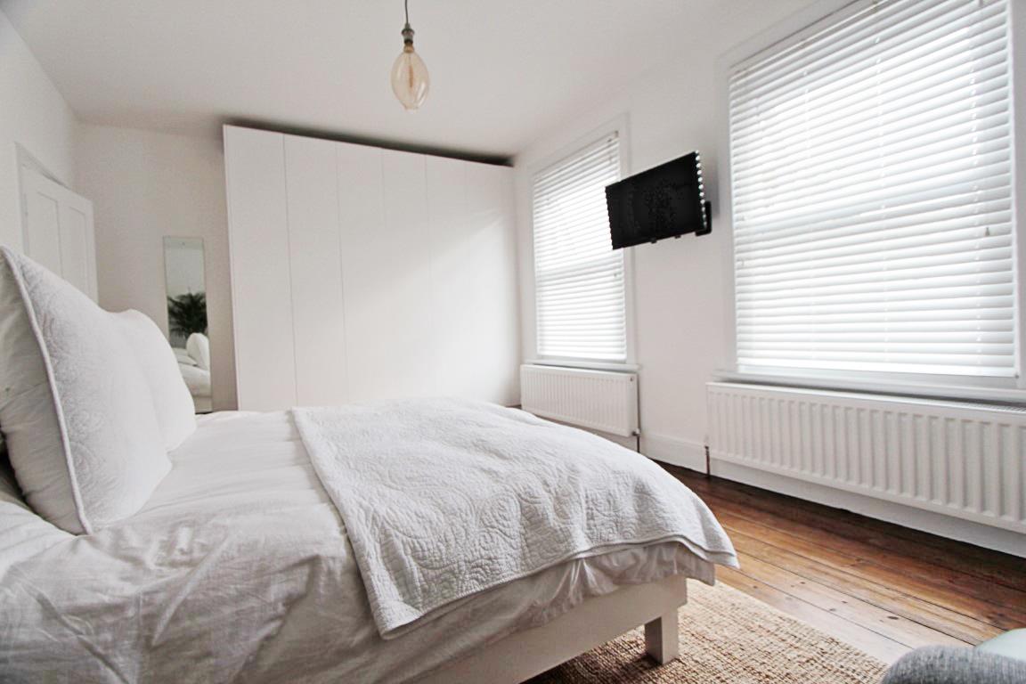 Property Image f9f27c08-dda1-449c-a8e4-7b5c119038f5