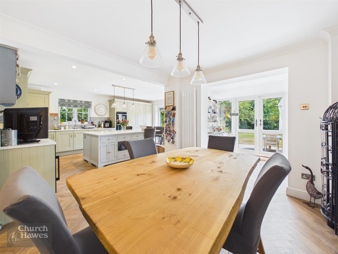 Property Image f9f2998e-61d8-40c2-bfb4-2c2aeb86a92f