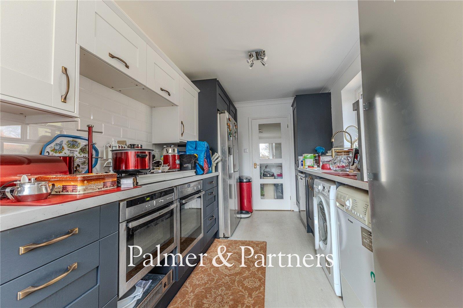 Property Image f9f85eac-3889-4d3c-ae1c-6a7729f528d7