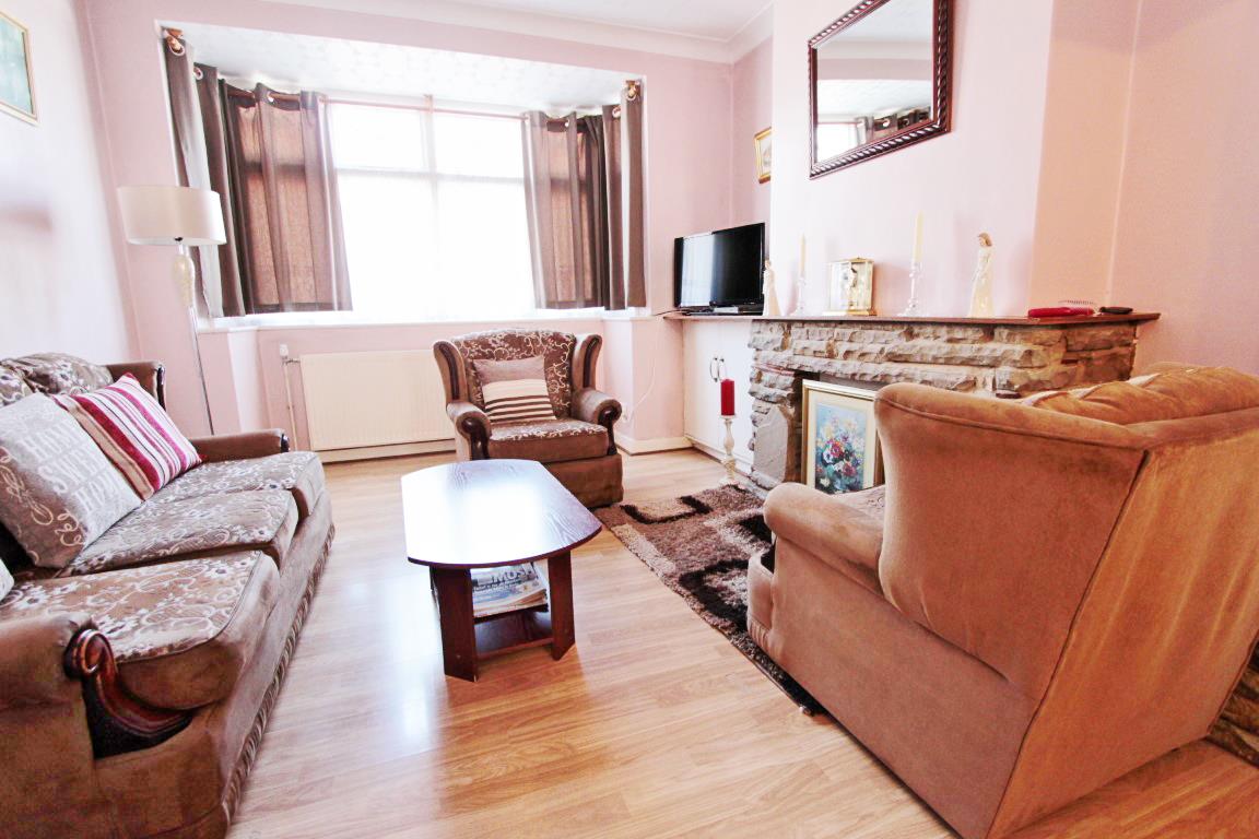 Property Image f9fdf6f1-6967-4e13-96a1-bc696919d8ce