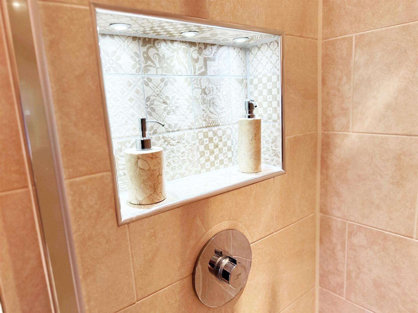 Property Image fa1d1e59-4ee0-490b-aadb-e6cdf0518bd8