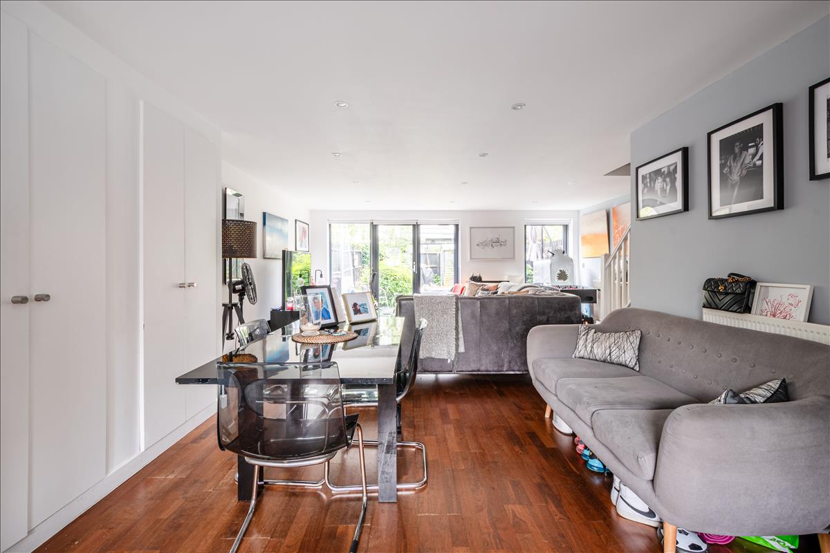 Property Image fa464fc6-3a90-43b9-9b2f-299786d06532