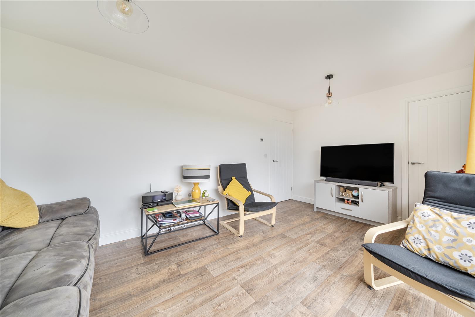 Property Image fa4d2c1b-0685-4bb3-b012-8ce23203e27f