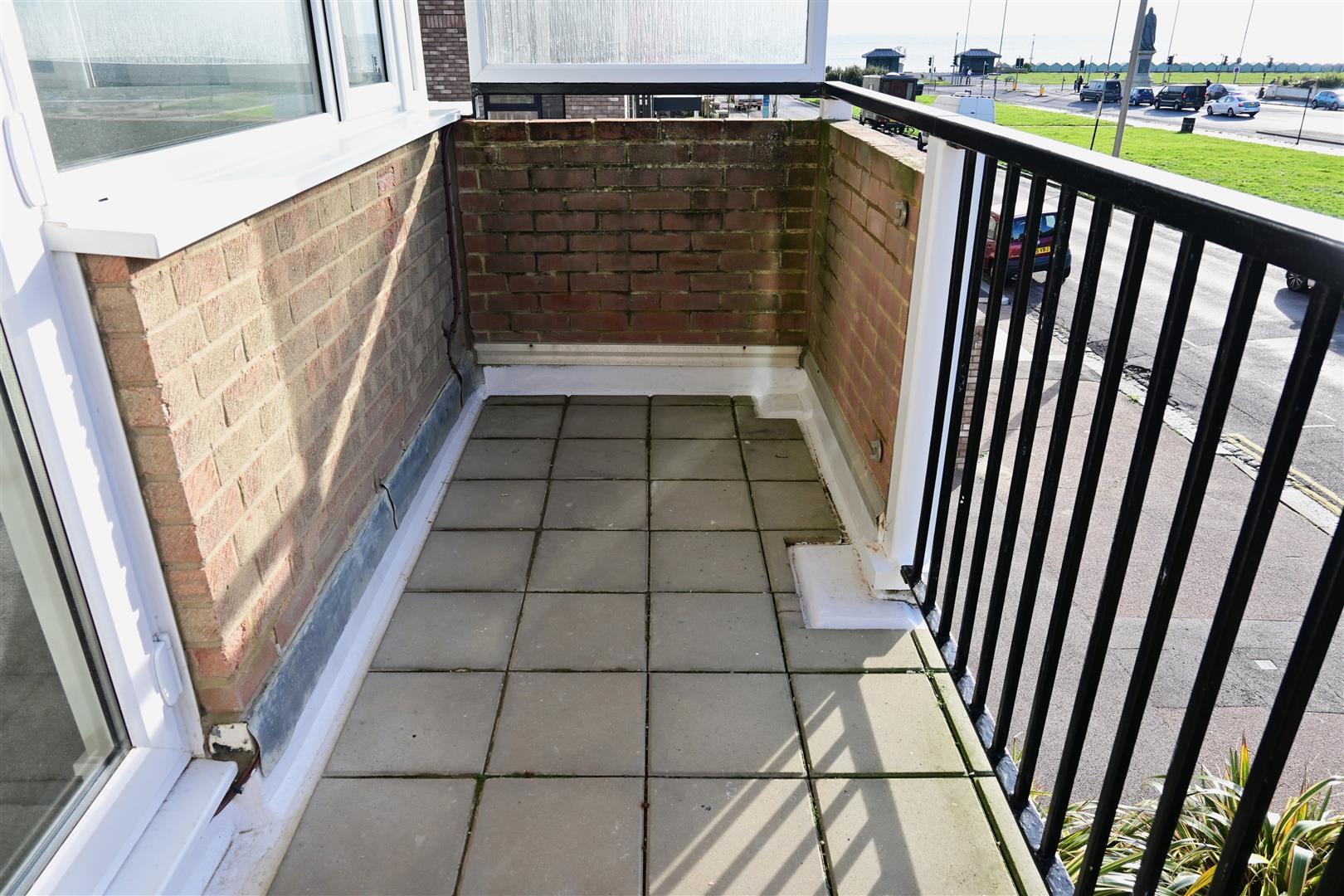 Property Image fa66bf9a-9a27-4c4a-aa25-a2fe70803c4e