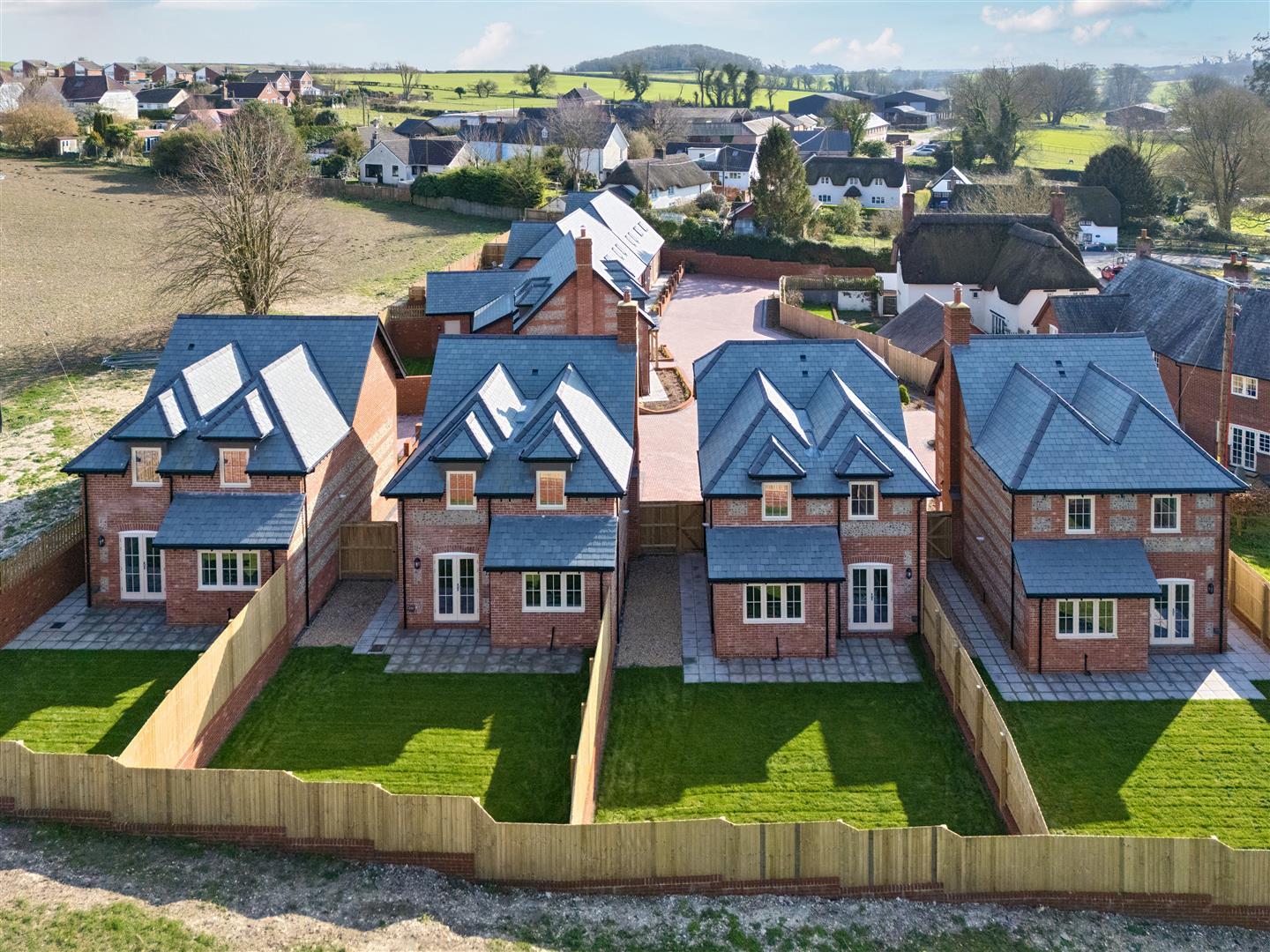 Property Image fa89353c-a459-4551-b3db-ffdd7053899d