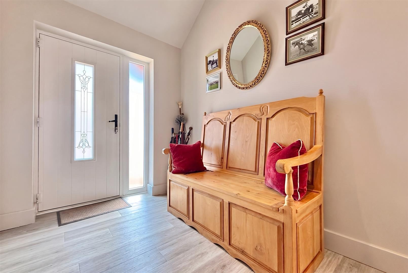 Property Image fa8d216b-7c80-492a-8fce-99c79cb97b34