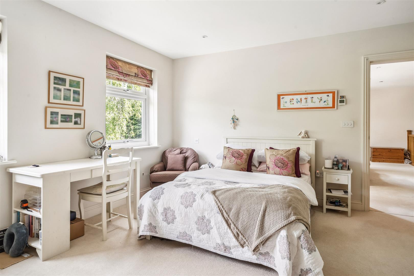 Property Image fa9304ee-0c39-4247-a5a5-a432abec92b1