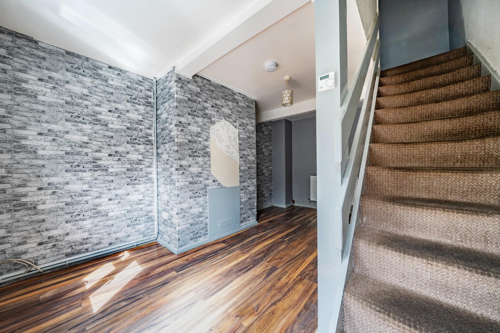 Property Image faa37824-822f-4700-8d51-9a647c85068e