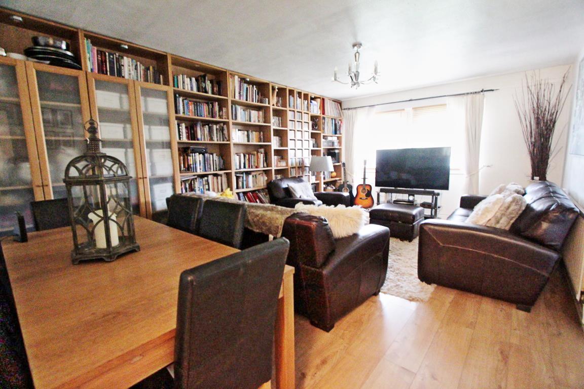Property Image fab53080-e3ee-43b3-9047-83f7e82e1267