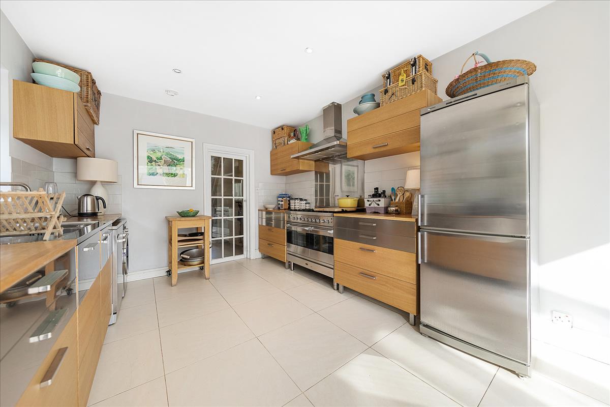 Property Image face3256-5e2d-41f4-a669-5e924000331d