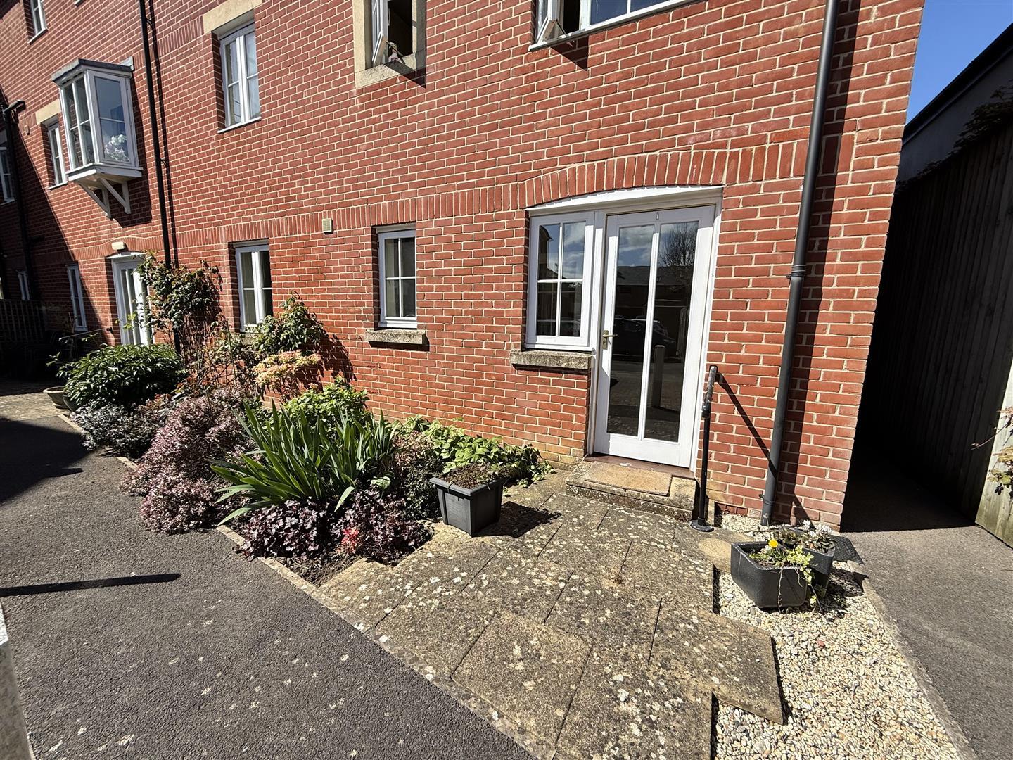 Property Image fad204cb-d123-4516-8606-7327c6c944b3