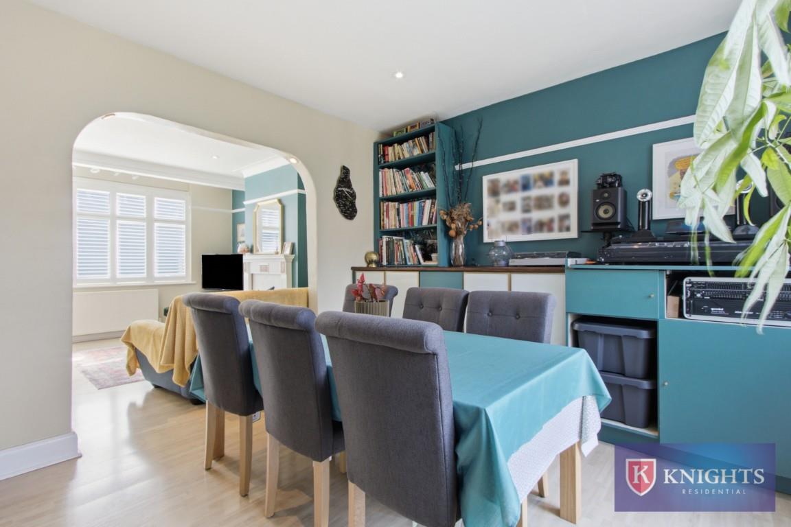 Property Image fad288a5-c14c-463f-8f76-8f2809b1d3a6