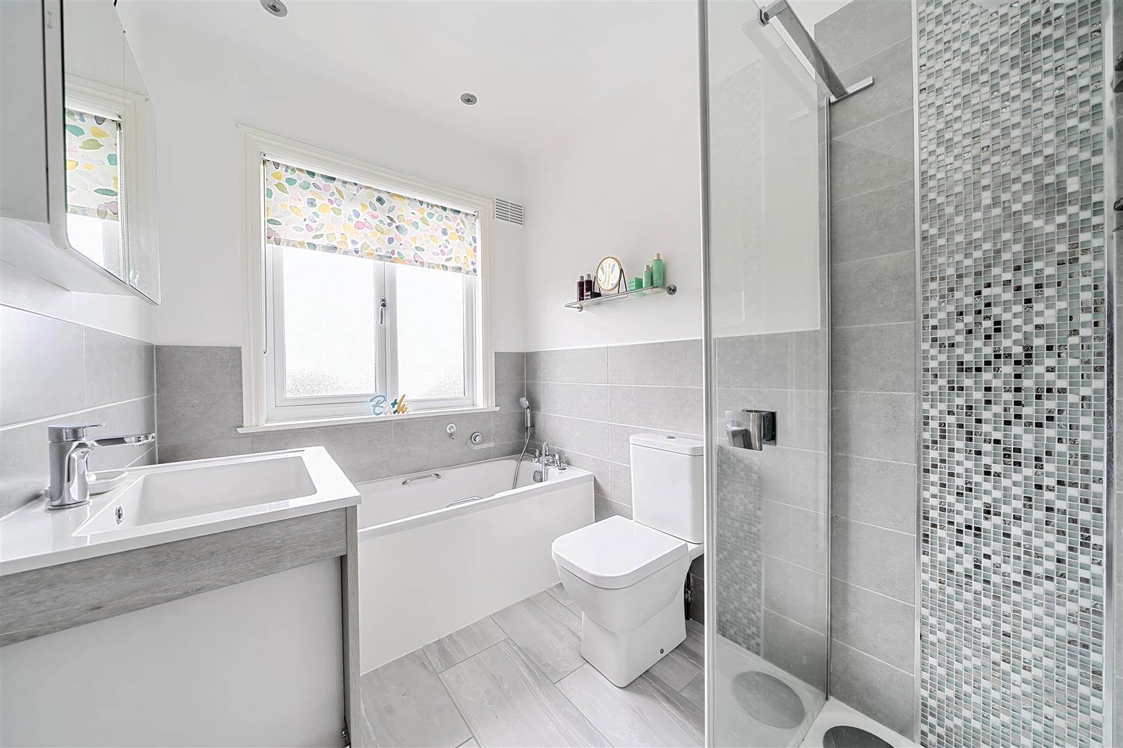 Property Image fad6efbf-e46c-44da-b04c-aa39d66ed2d8
