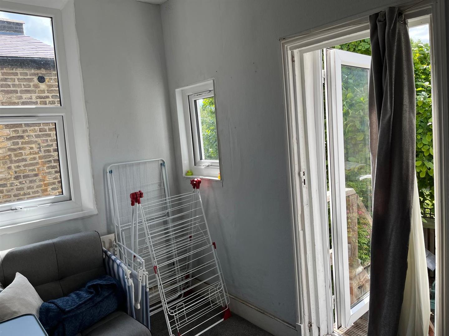 Property Image fadb96e8-b21e-4328-aaf8-5886d519418f