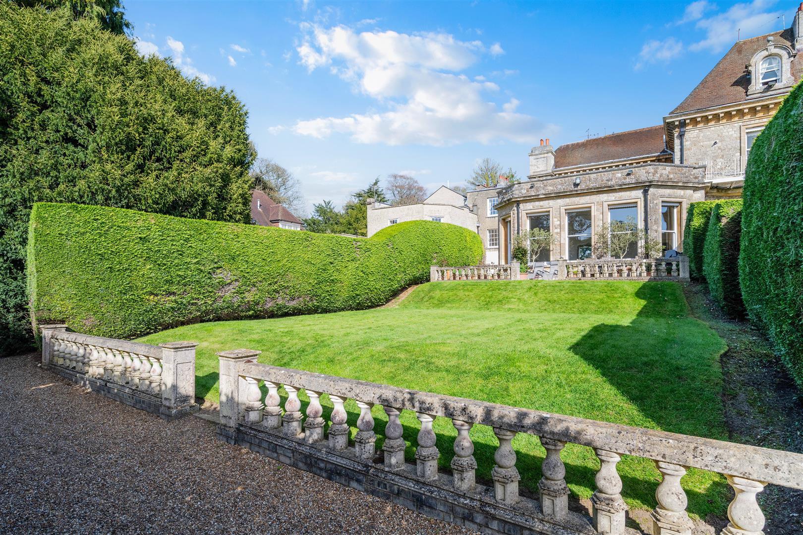 Property Image fae59dca-d58d-4f2b-99cc-86f98dbc3d91