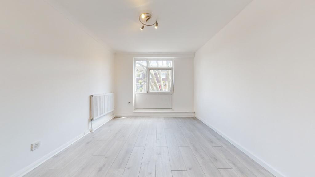 Property Imagefb13d79a-b43f-4090-825f-52dd62dabdd3