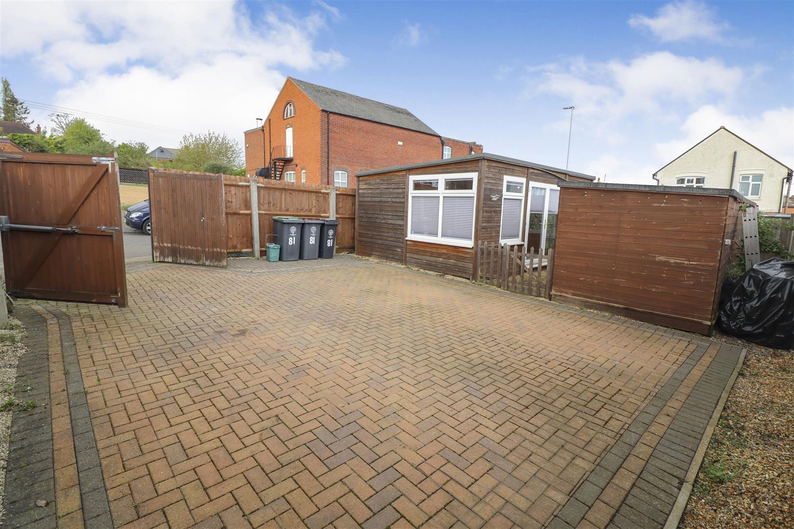 Property Image fb22ca88-fa7b-4575-8120-caaecdea3f55