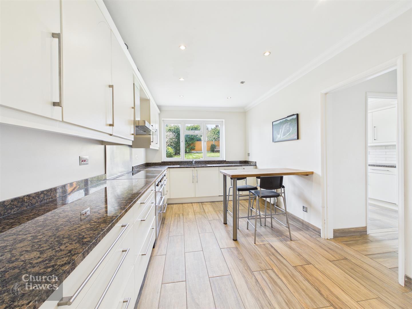 Property Image fb262973-8363-46b6-a52e-0cf24bd74488