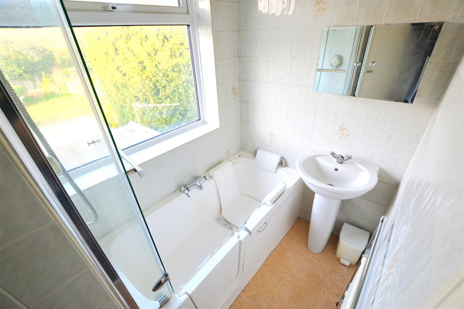 Property Image fb283094-7f1a-424a-8d8c-56328e8d6ec1