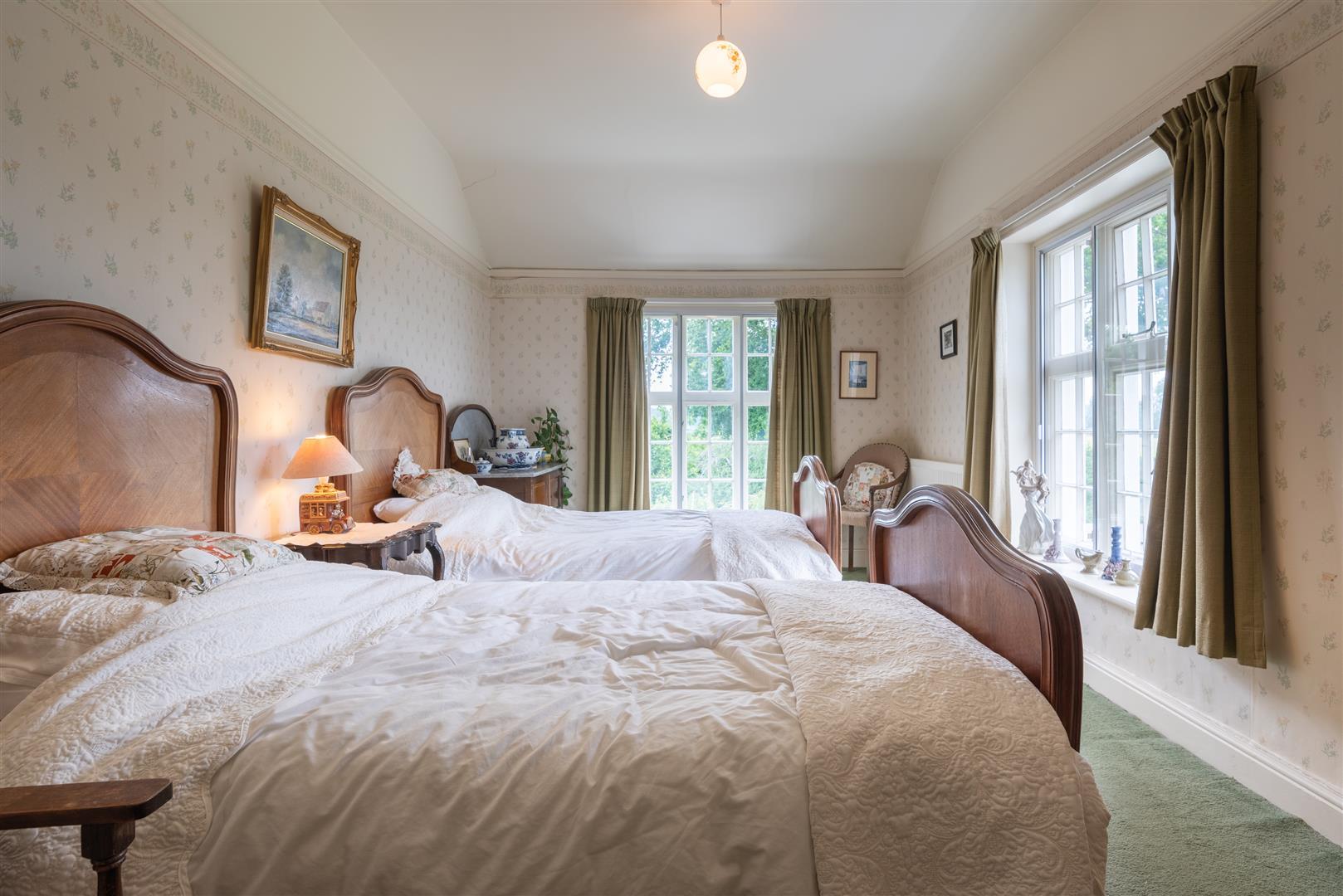 Property Image fb342220-9945-46a8-9f03-10e869232e99
