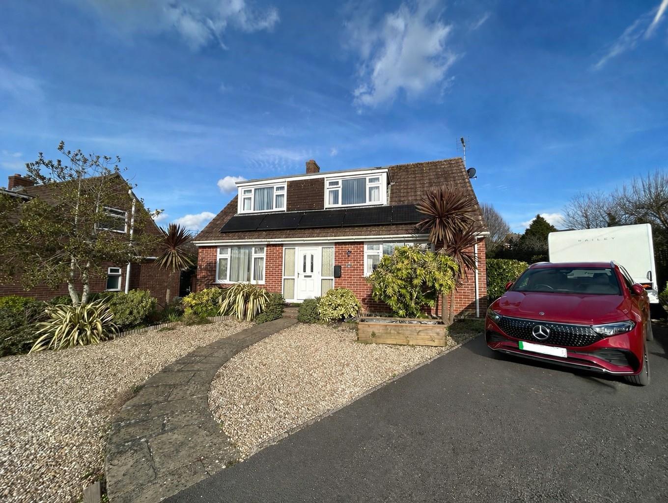 Property Image fb3f9fc0-b3a9-44e3-aa54-d8554f64f800