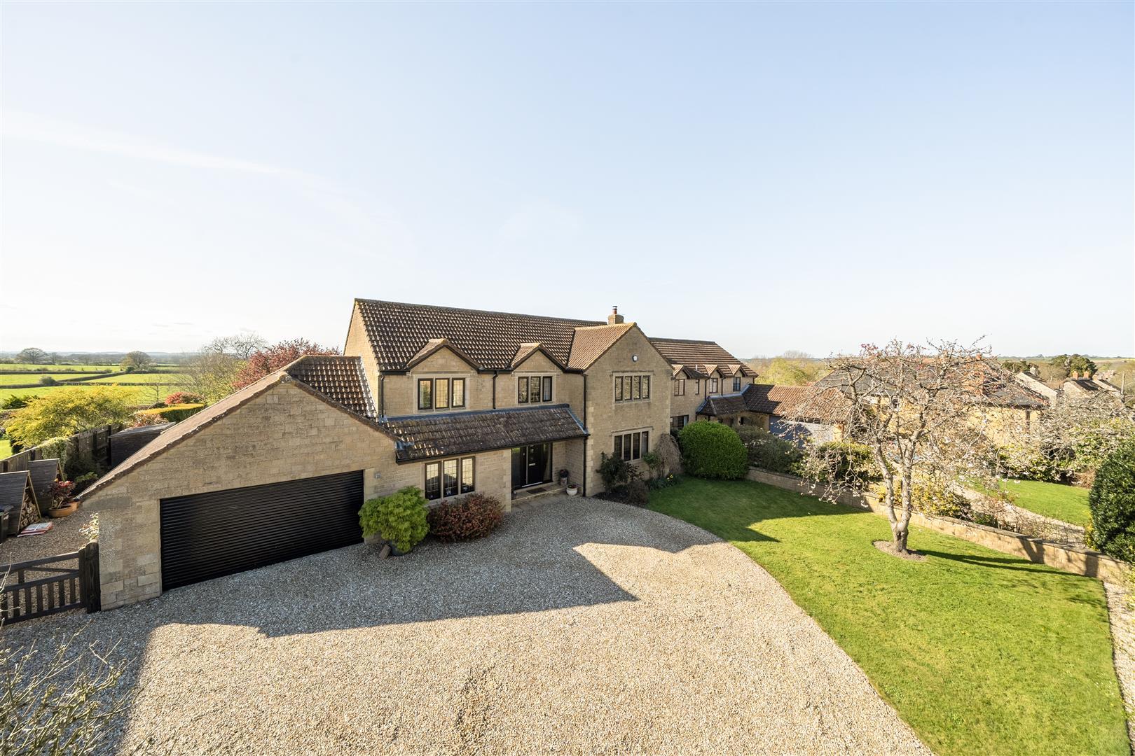 Property Image fb41a633-4417-4a4d-9904-1c408d0355c4