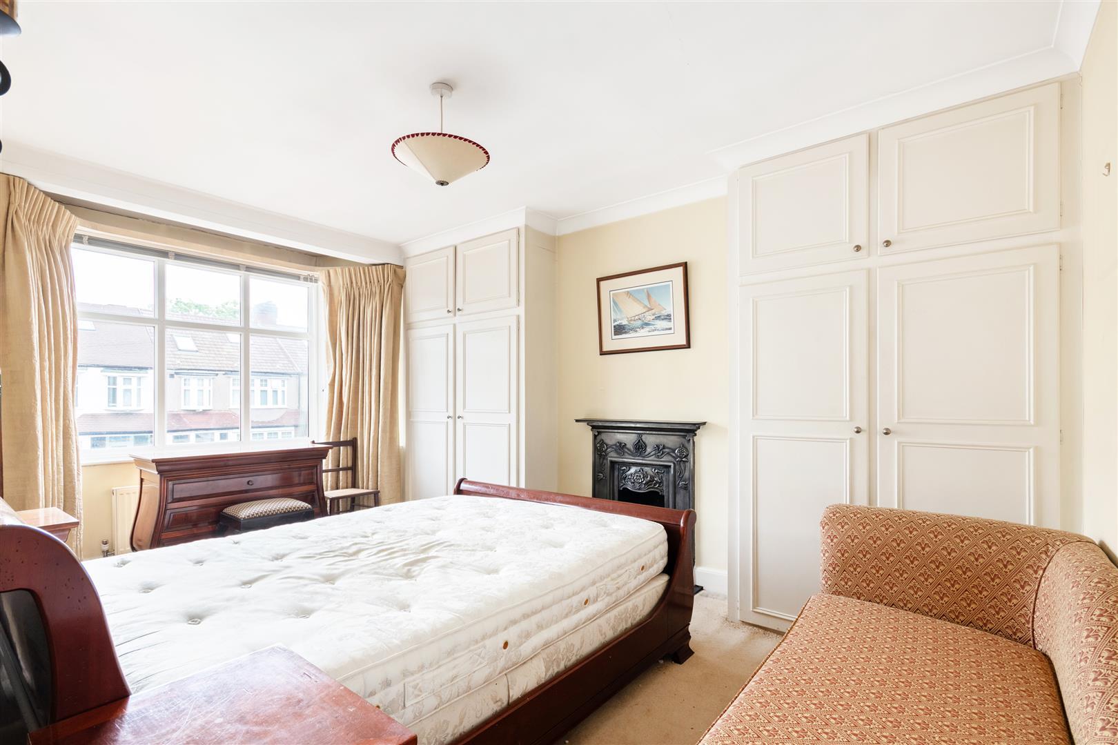 Property Image fb49060f-43ee-4ad1-86c8-6354349b2d10