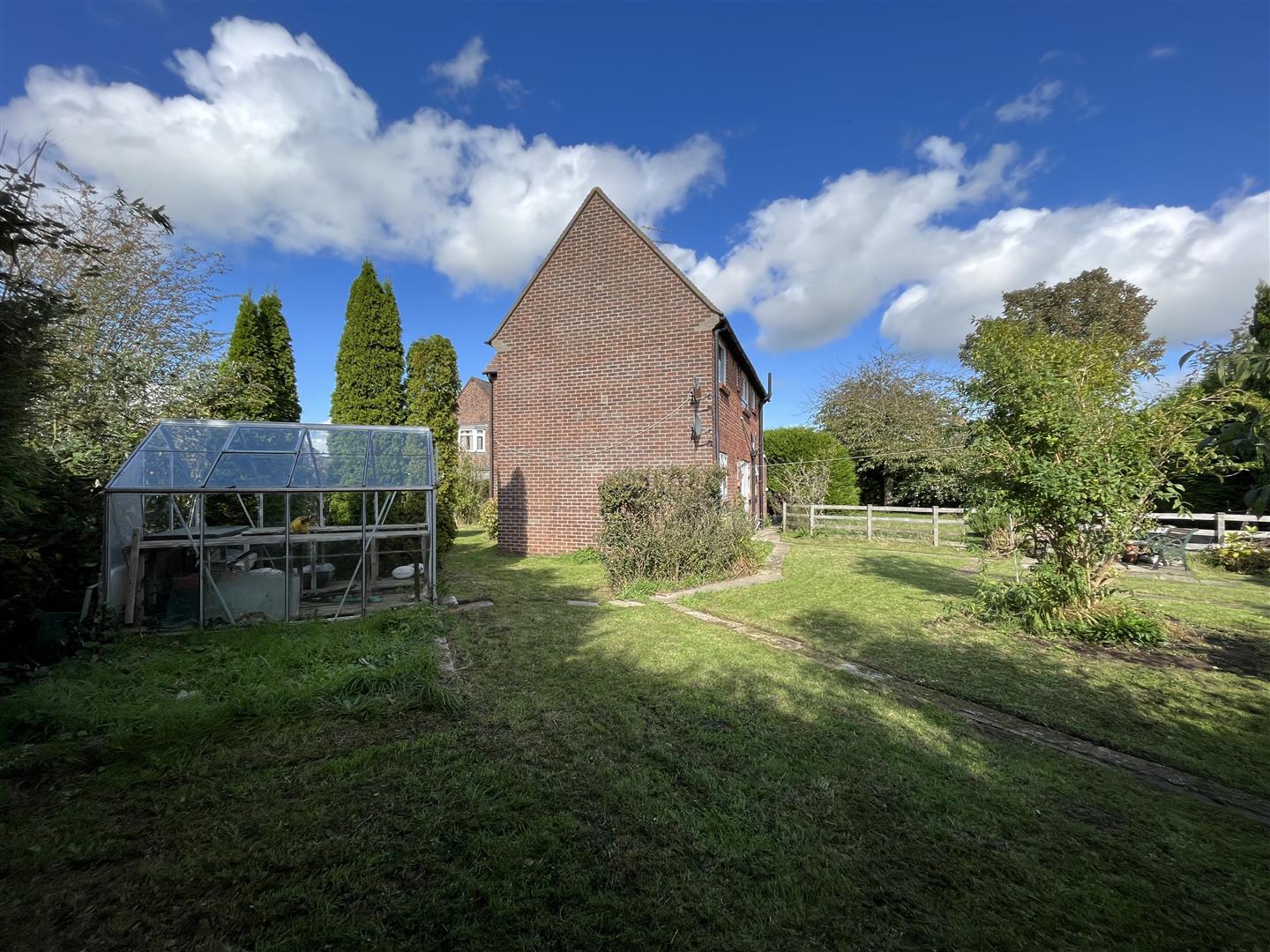 Property Image fb5b566c-3fe6-487b-8fa9-493c64dd9d97