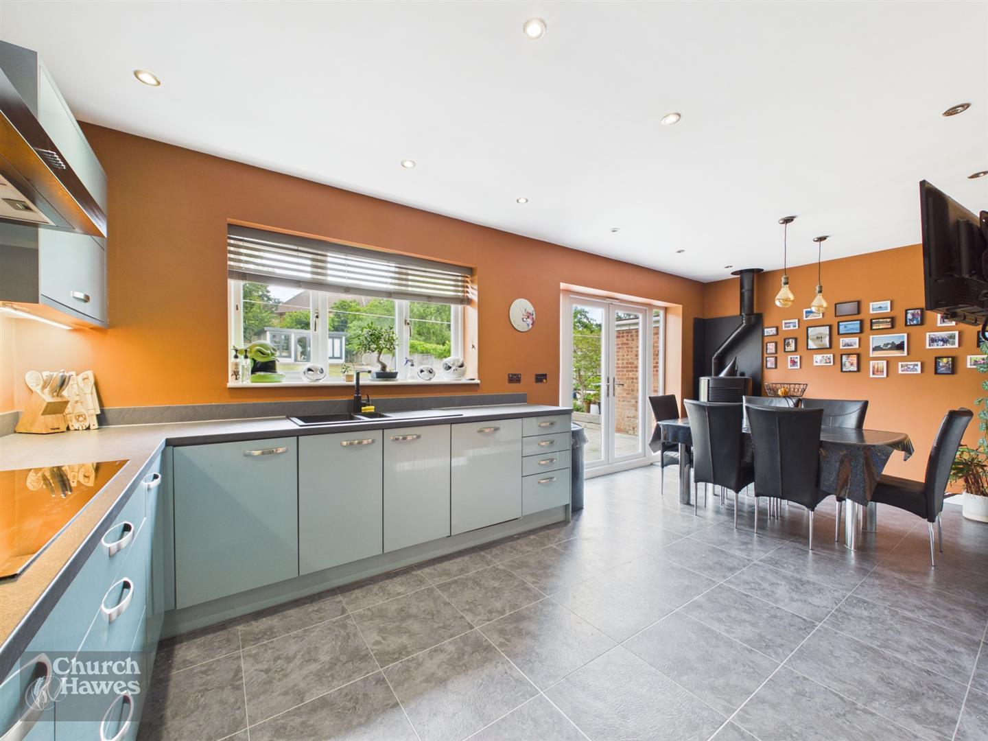 Property Image fb5c3142-940f-4d60-9736-0a2b9b786770