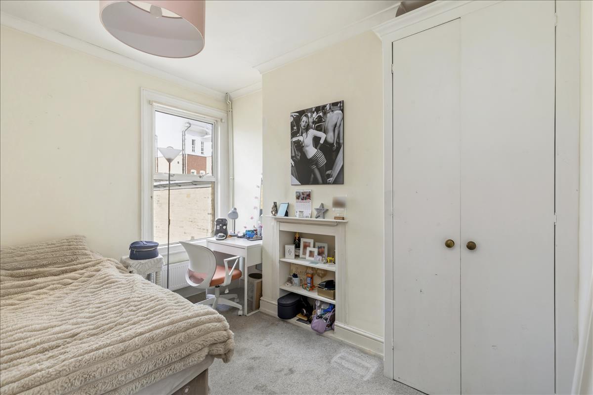 Property Image fb71a9b1-2be2-4854-ba99-19db09606f91