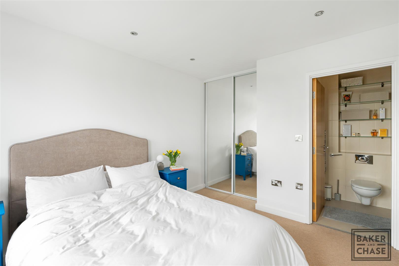 Property Image fb72c547-15b9-451a-8585-58ed38668340