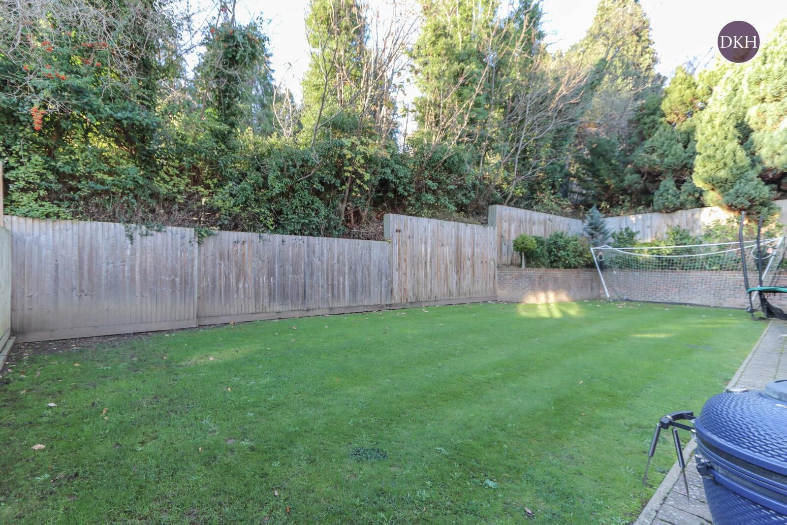 Property Image fb7de1a1-f4e3-4354-89d1-48df0e2b9f43