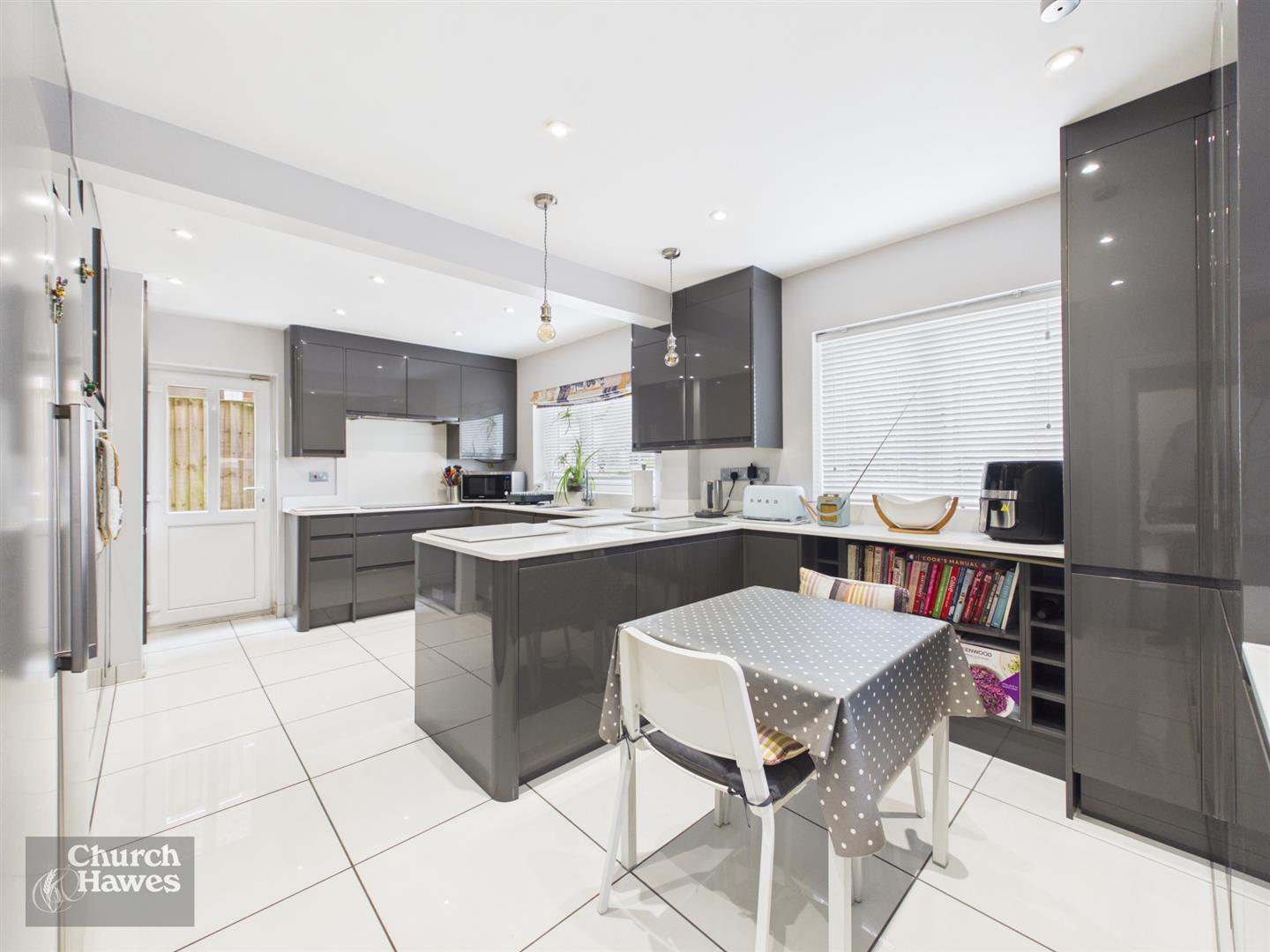 Property Image fb9351ac-91c1-41ae-86bd-6c5c8e86ded9