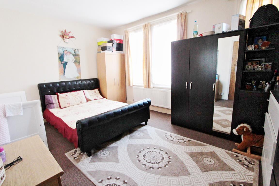 Property Image fba78f0e-ba60-4c0f-a42d-7bf5b6a49d7b