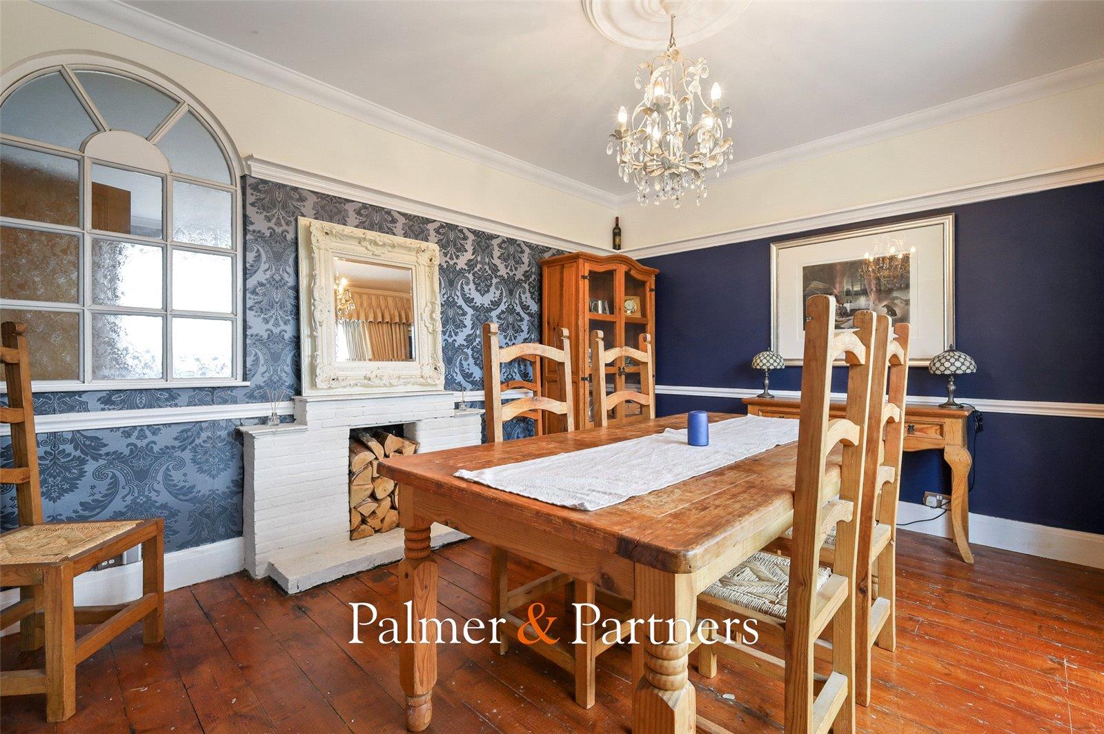 Property Image fbc52b8f-cb90-4779-9c4d-14376956d28f