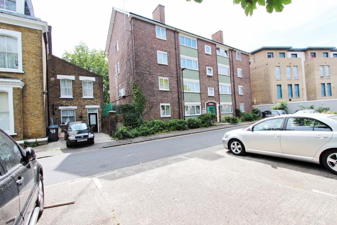 Property Image fbc986a5-2d41-4ef0-9352-ea7f8e3f5269