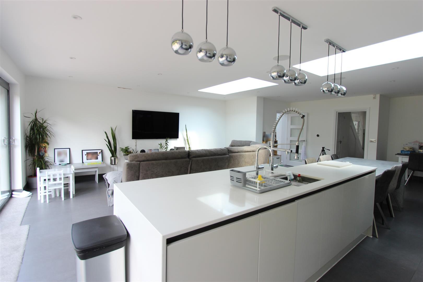 Property Image fbcc8254-a448-4a18-8885-88be6842f69b