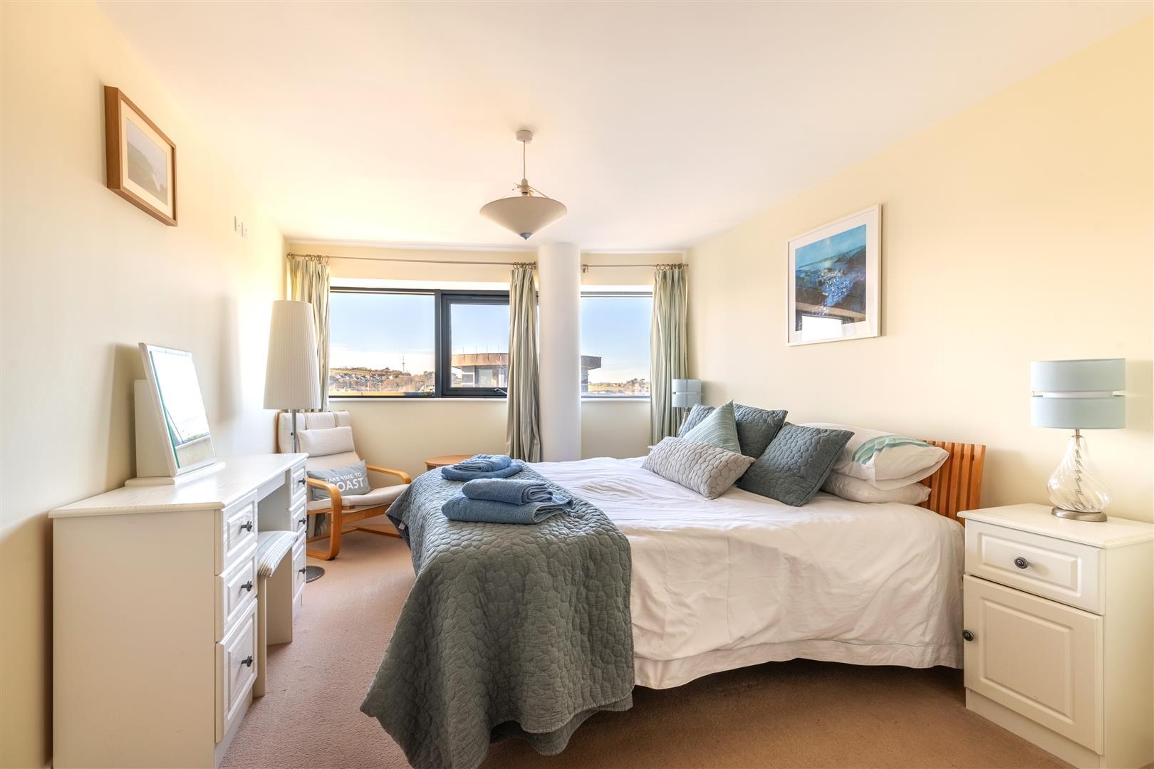 Property Image fbd0674f-28e1-4b69-8b5f-c05648c7ae73