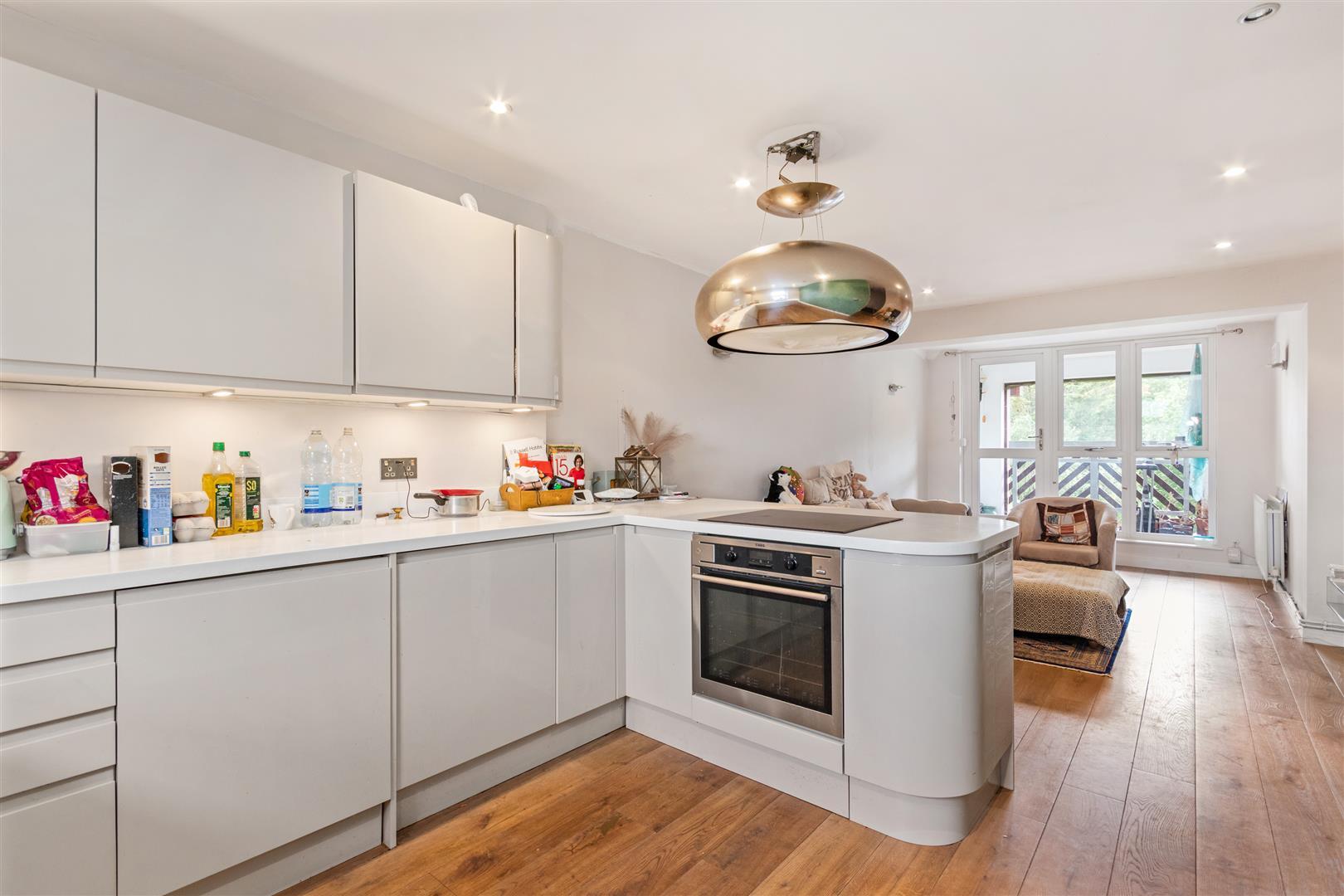 Property Image fbf08137-b242-49f1-80d6-7e3bb6a0a1e9