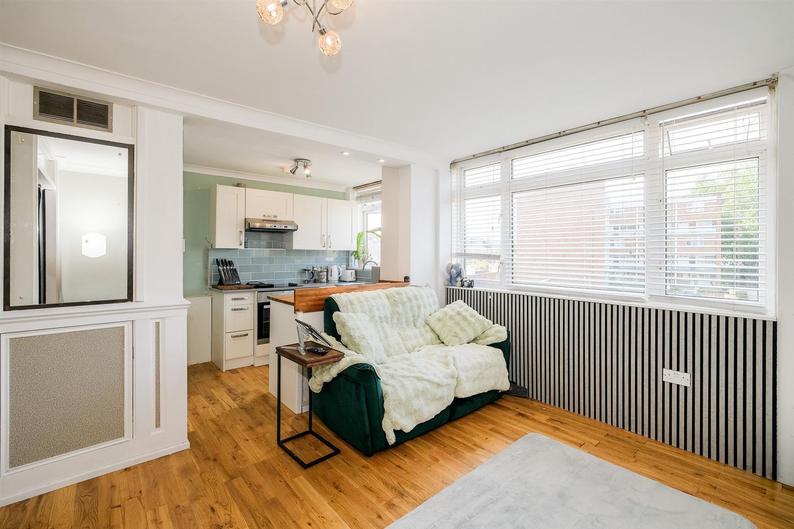 Property Image fbf475e1-7717-4042-af3f-d316985a1e43