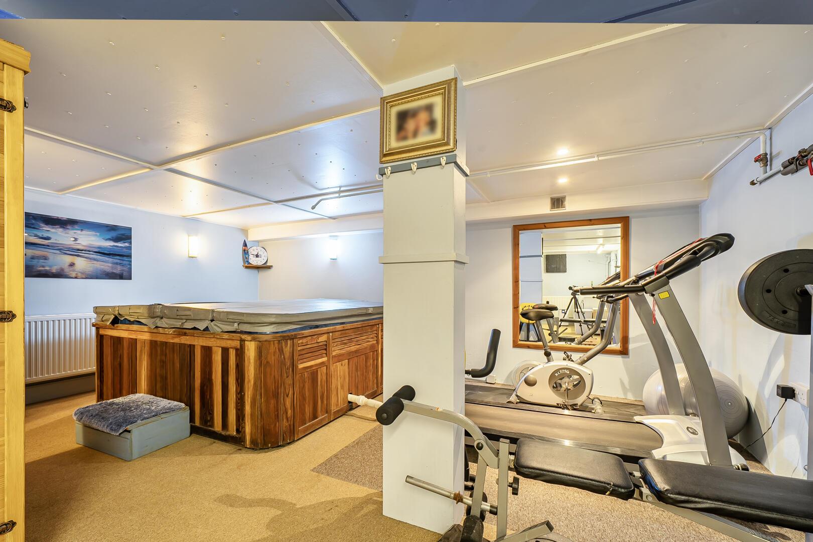Property Image fbfe2e87-83b8-4129-b6e2-635bb82e703b